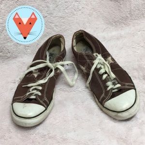 ‼️FLASH SALE‼️🦊 Brown One Star Converse